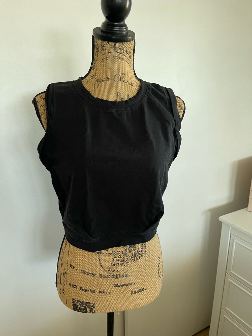 Women’s Black Cropped Tank Top - Sleeveless Crew Neck